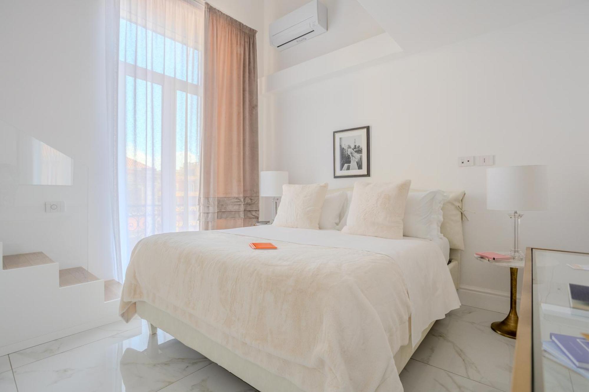 נאפולי La Corte Dei Mille Luxury מראה חיצוני תמונה